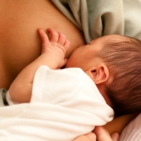 Conservazione del latte materno: i consigli del pediatra - Uppa